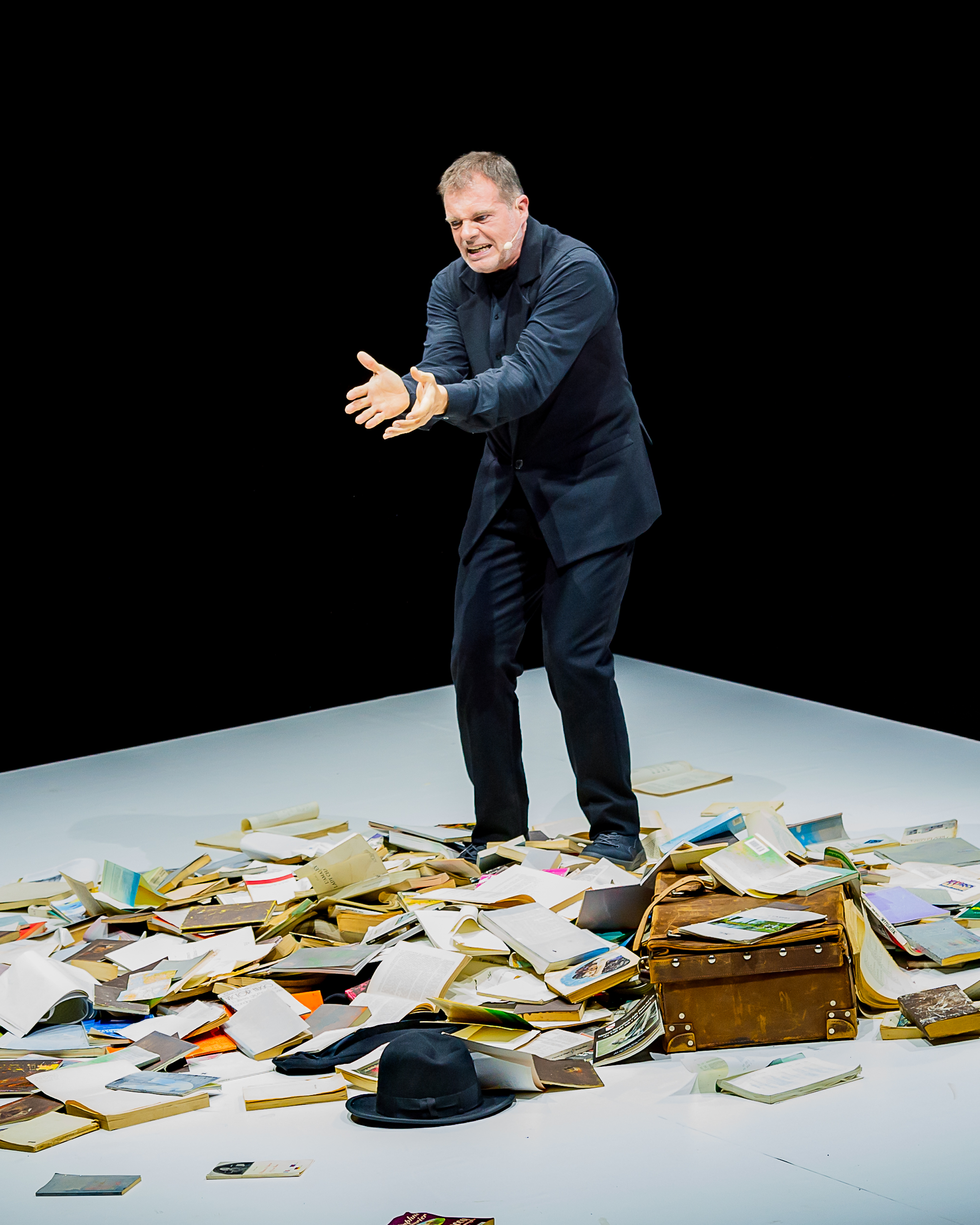 Stefano Massini (foto di Filippo Manzini)
